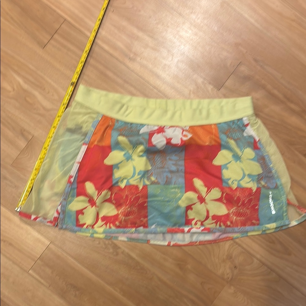 Brooks Red and Blue Mini Skater Skorts Resort Wear